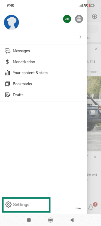 In the Quora app user menu, the Settings icon is highlighted.